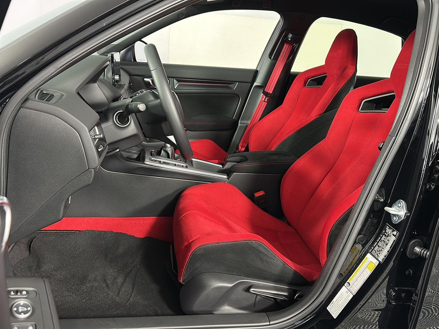 Used 2025 Crystal Black Pearl Honda Type R image 12