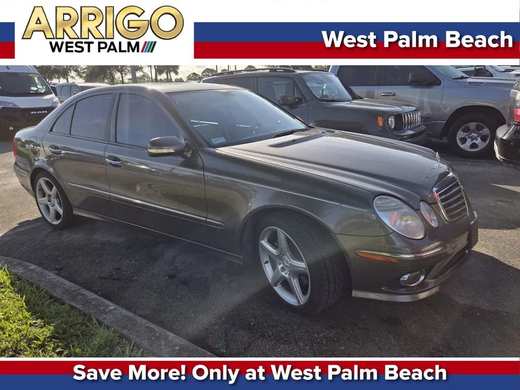 Used 2009 Pewter Metallic Mercedes-Benz E 350 image 1