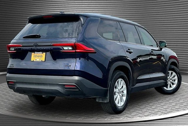 Used 2024 Blue Toyota XLE image 6