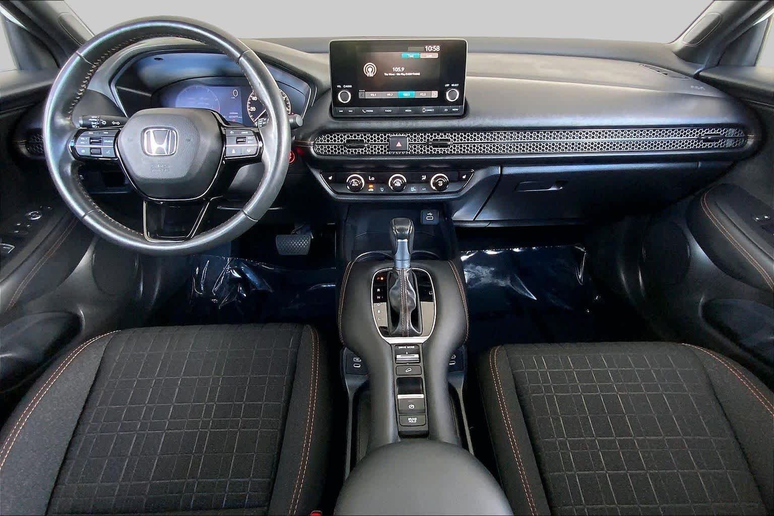 Used 2024 Platinum White Pearl Honda Sport image 16