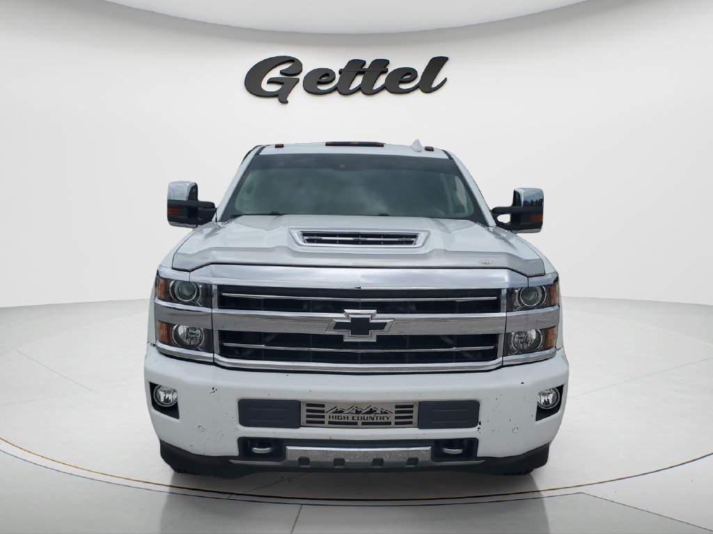 Used 2019 SUMMIT WHITE Chevrolet High Country image 2