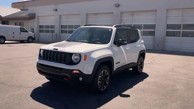 Used 2023 White Jeep Trailhawk image 5