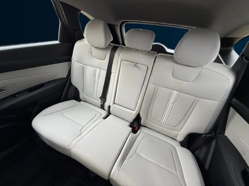 Used 2025 Gray Hyundai SEL image 16