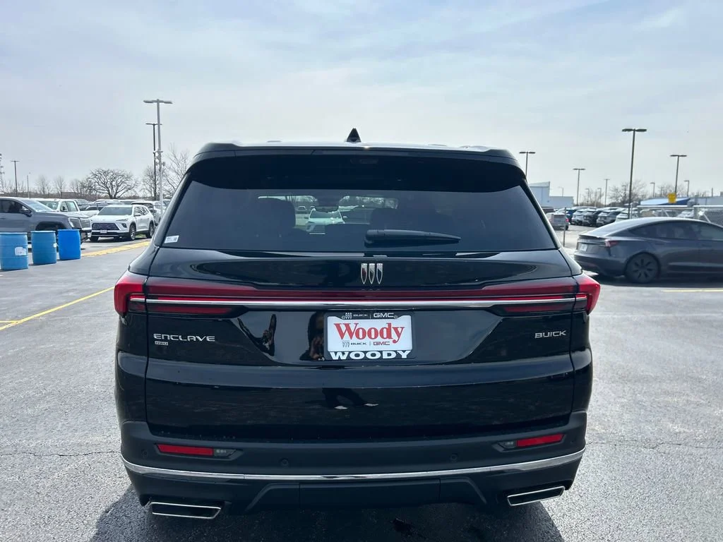 2026 Buick Enclave Preferred - Photo 8