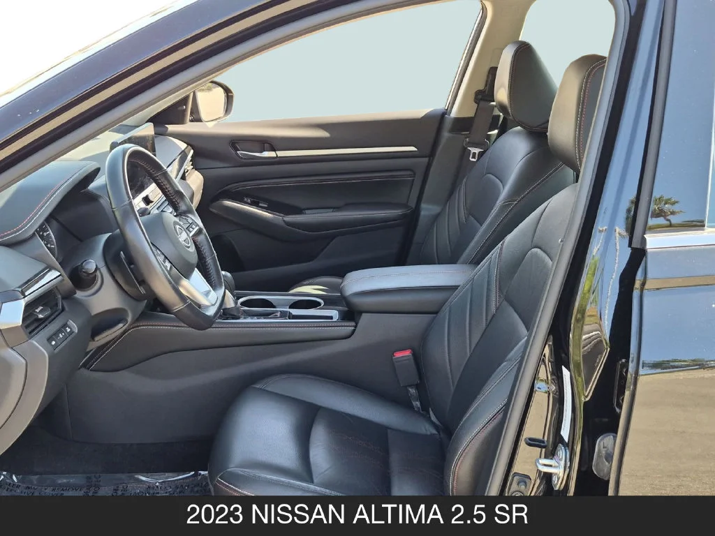 Used 2023 Black Nissan 2.5 SR image 14