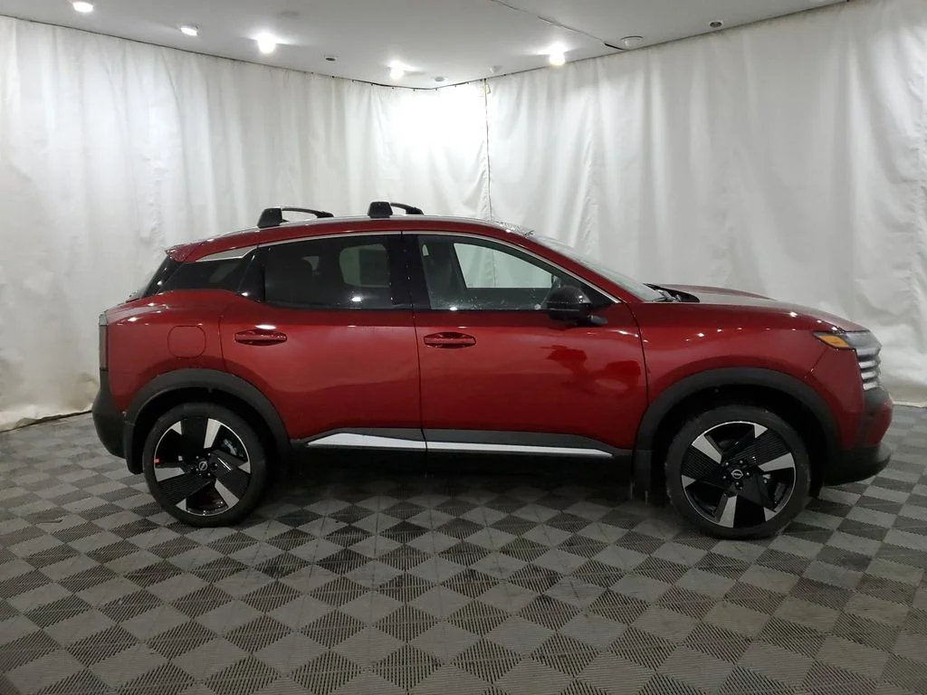 New 2026 Scarlet Ember Tintcoat Nissan SR image 4