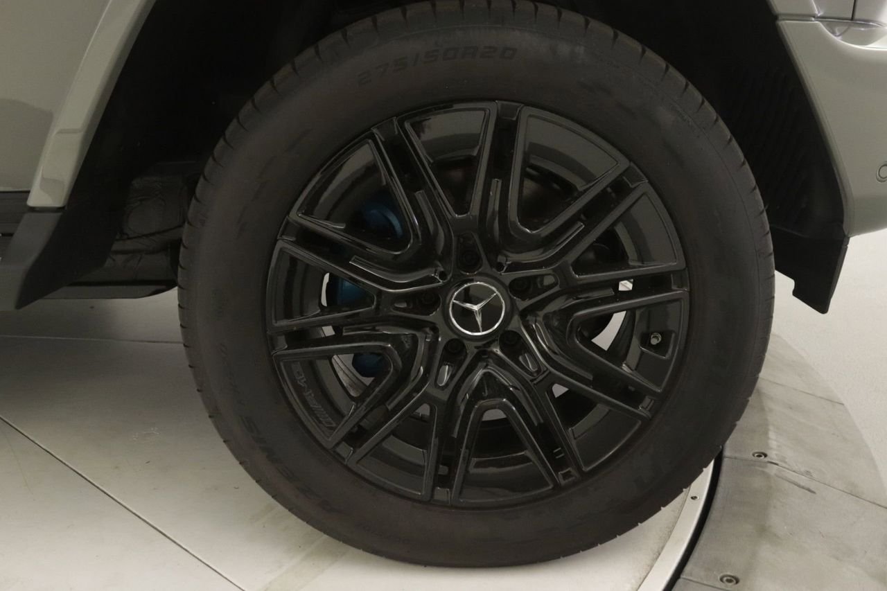 2025 Mercedes-Benz G-Class G580 - Photo 13