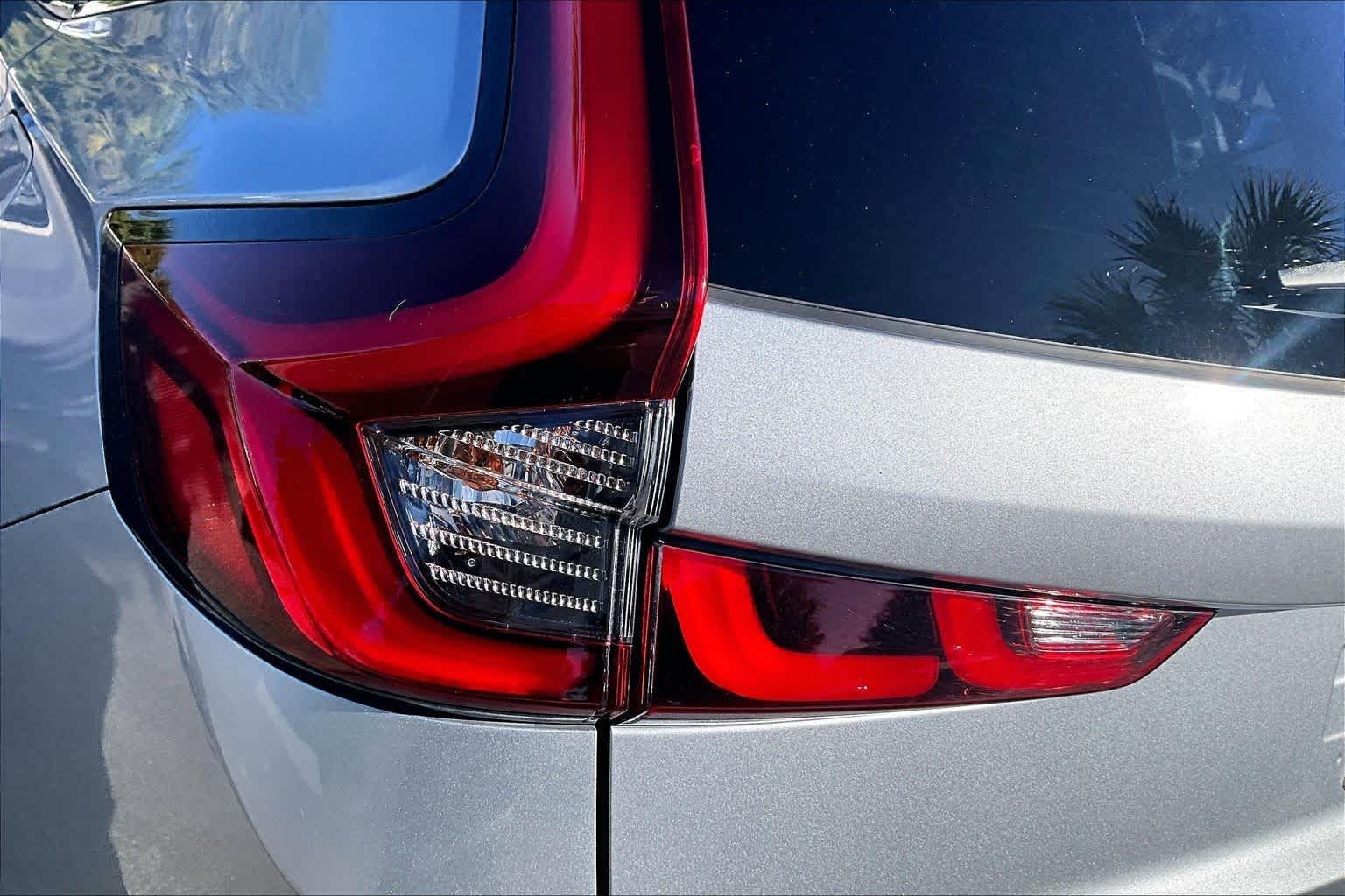 Used 2024 Lunar Silver Metallic Honda Sport-L image 36