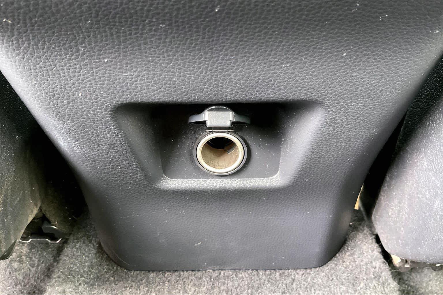 Used 2022 White Toyota LE image 30