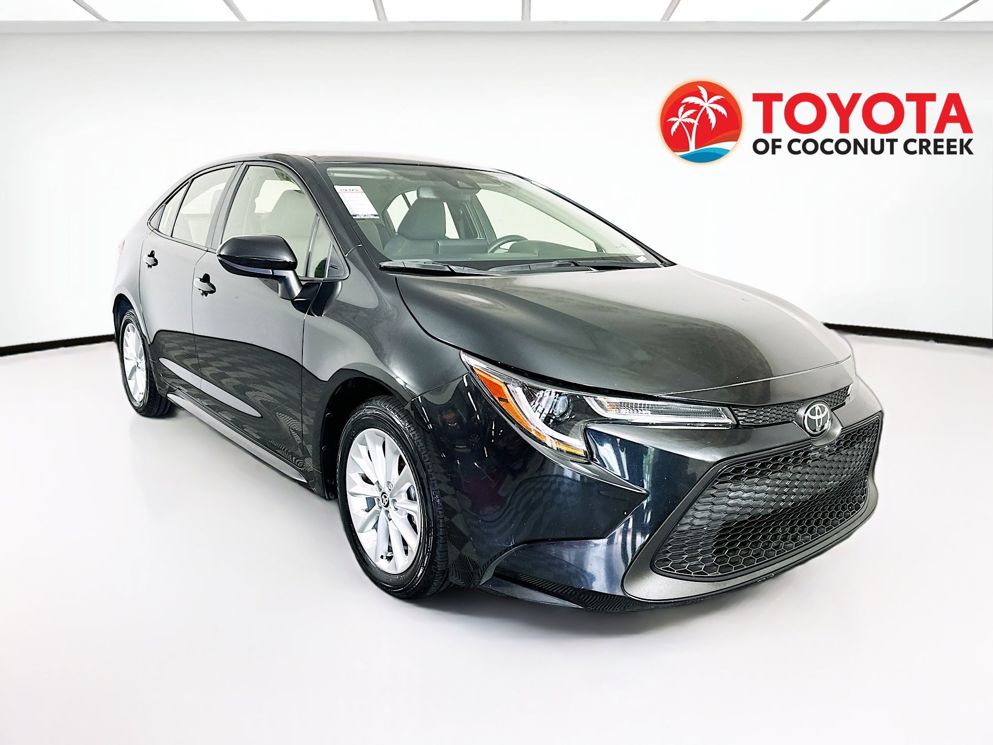 2022 Toyota Corolla thumbnail 3