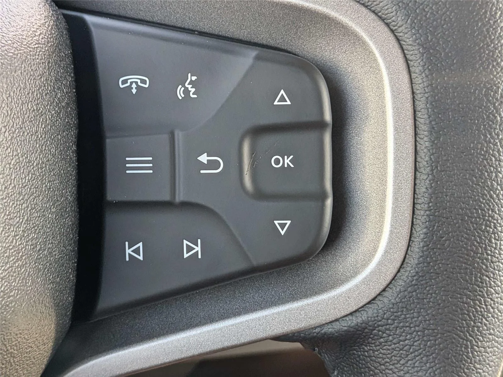 New 2026 Avalanche Gray Ford Outer Banks® image 26