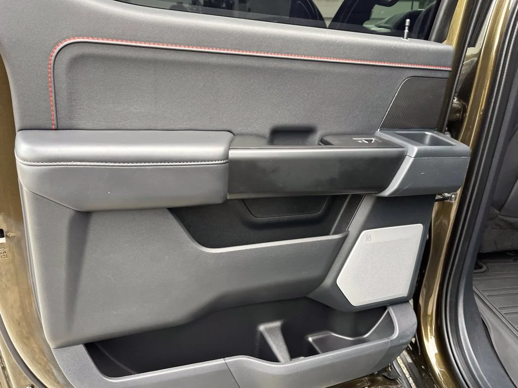 Used 2025 Green Ford Raptor image 37