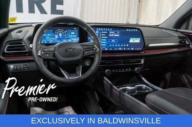 2025 Chevrolet Traverse Z71 - Photo 11