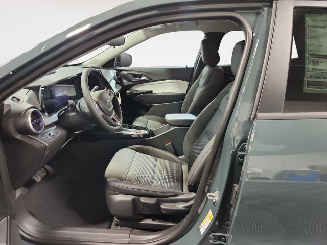 New 2026 Cypress Gray Chevrolet LT image 9