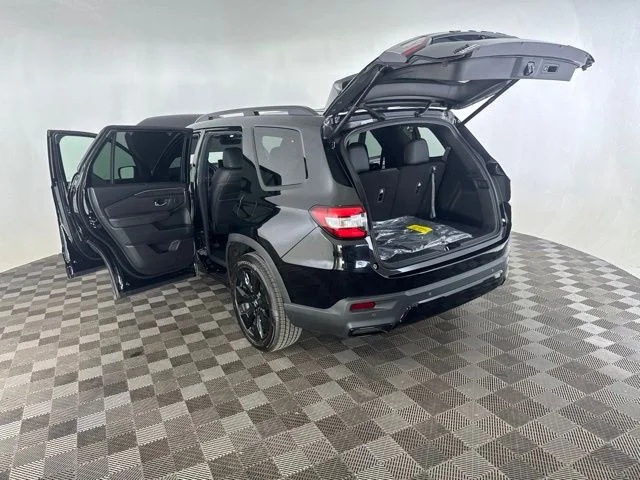 Used 2026 Gray Honda Touring image 20