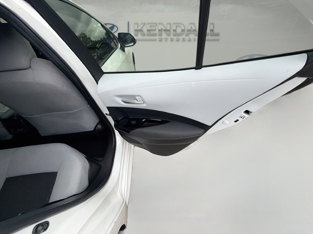Certified Used 2023 Ice Toyota SE image 27