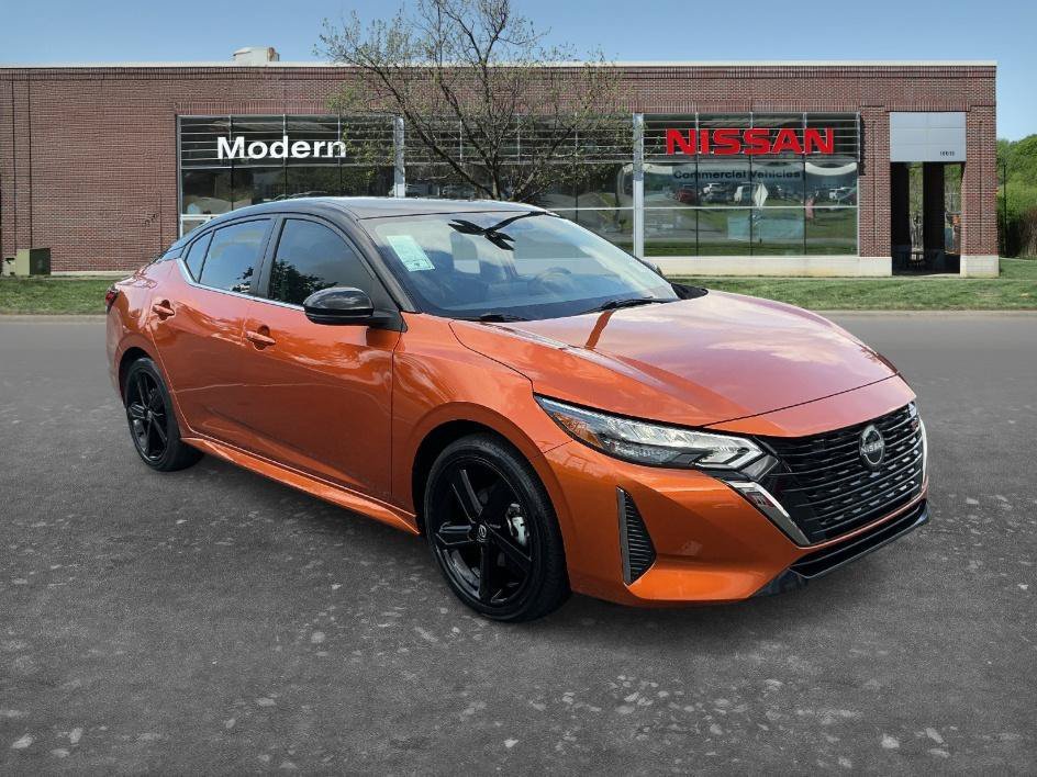 Used 2025 Monarch Orange Metallic/Super Black Nissan SR image 5