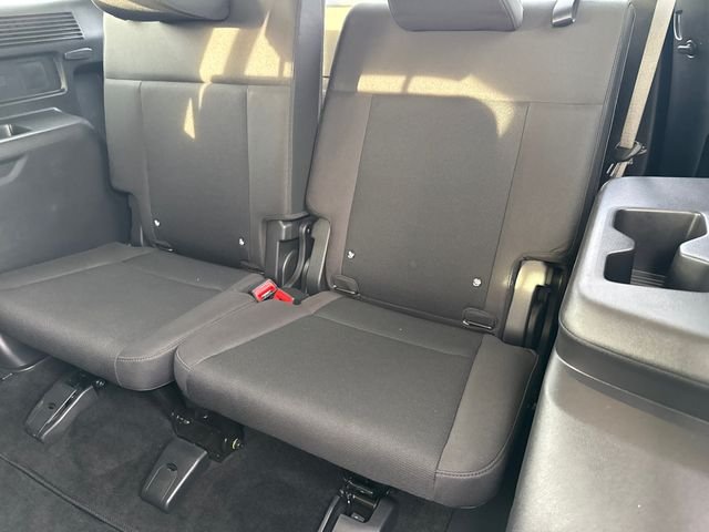 Used 2026 White Hyundai SE image 18