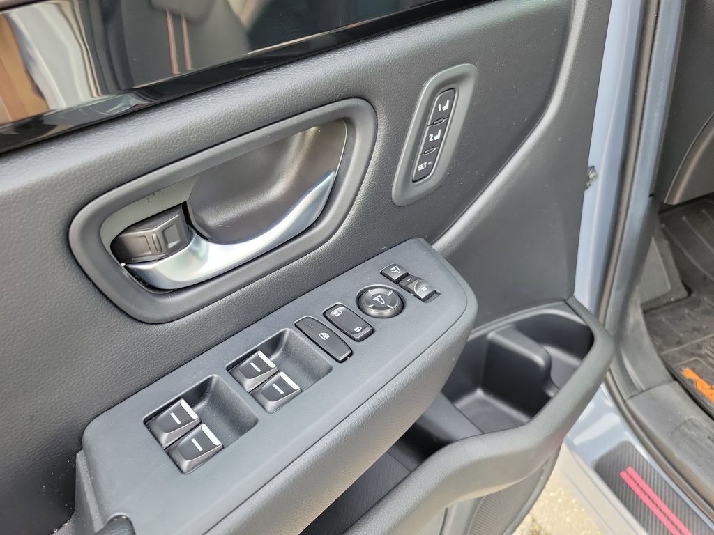 2025 Honda Pilot TrailSport - Photo 23