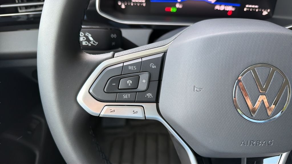 New 2026 Silver Volkswagen 1.5T S image 21