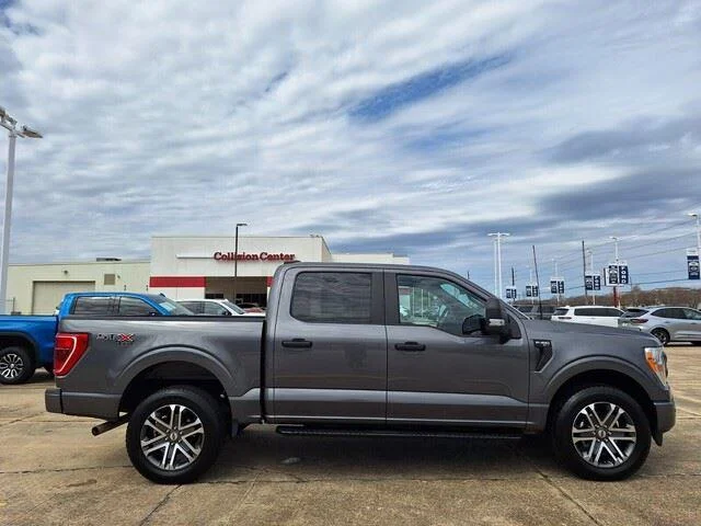 2022 Ford F-150 XL - Photo 6