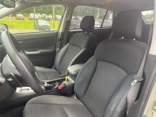 Used 2015 Beige Subaru 2.0i Premium image 12