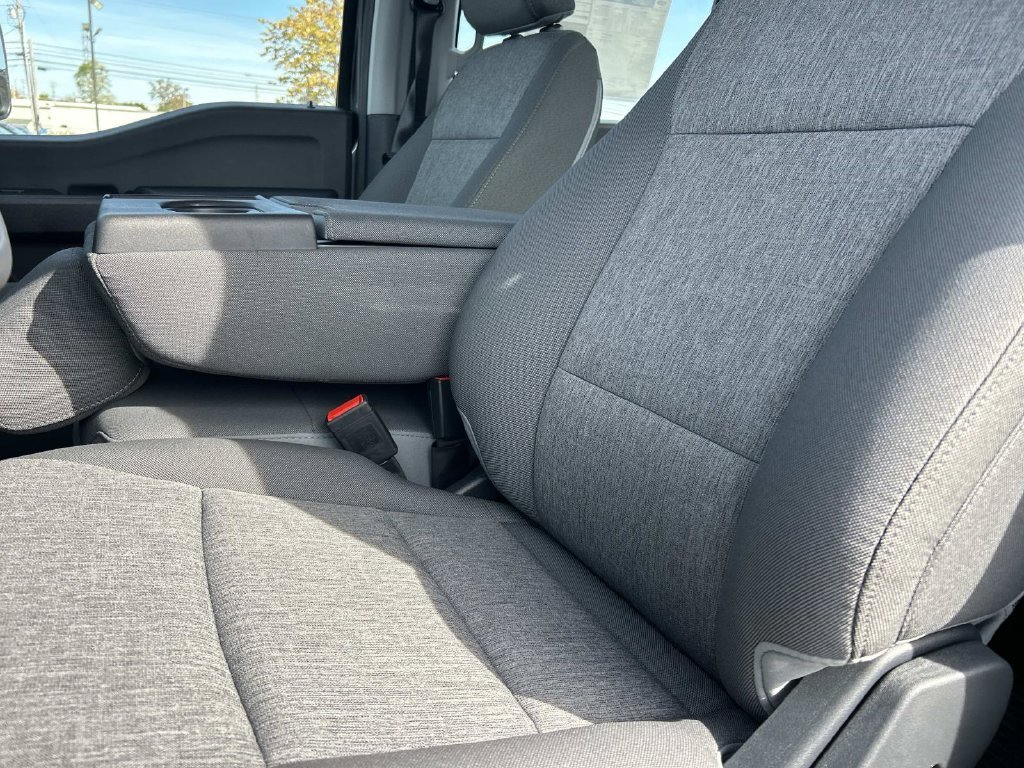 New 2027 Carbonized Gray Metallic Ford F-250® XL image 21