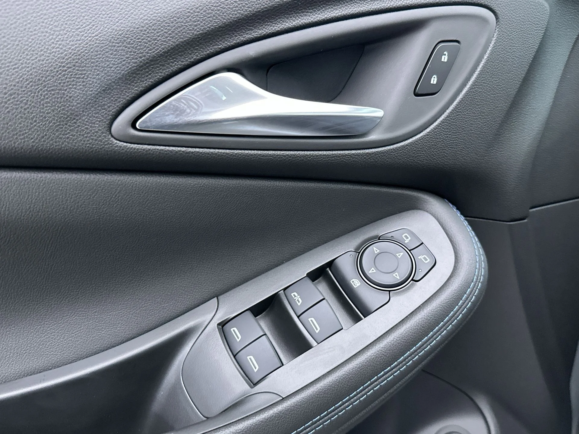 2026 Buick Encore GX Sport Touring - Photo 65