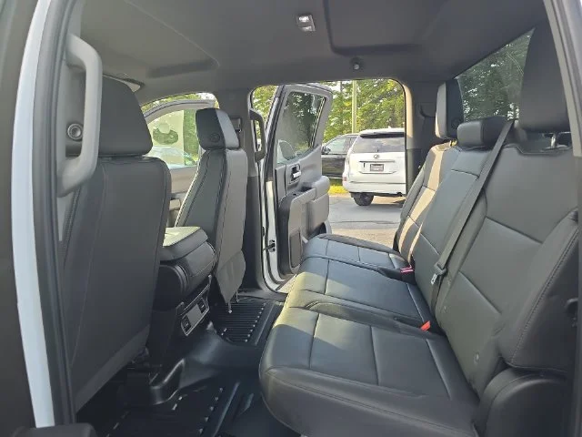 Used 2023 White Chevrolet WT image 15