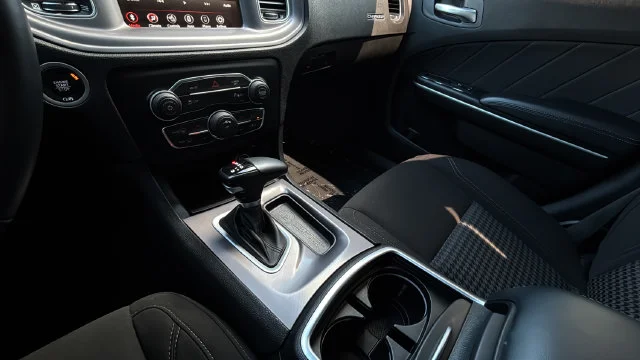 Used 2023 White Dodge SXT image 14