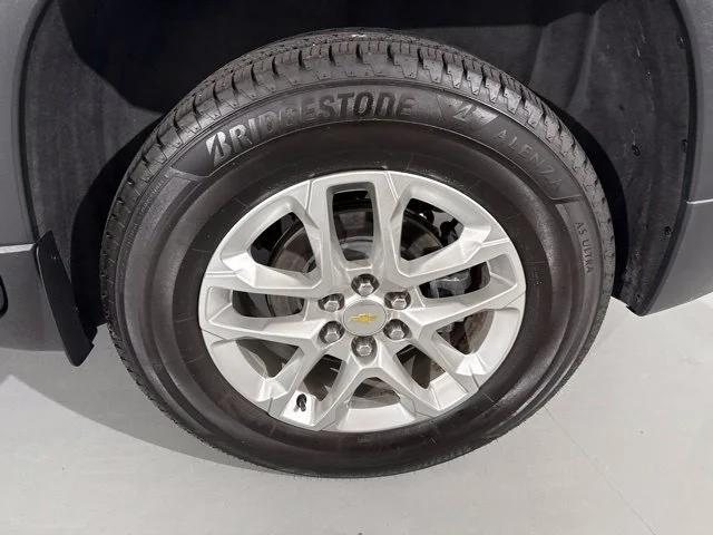 Used 2020 White Chevrolet 3LT image 7