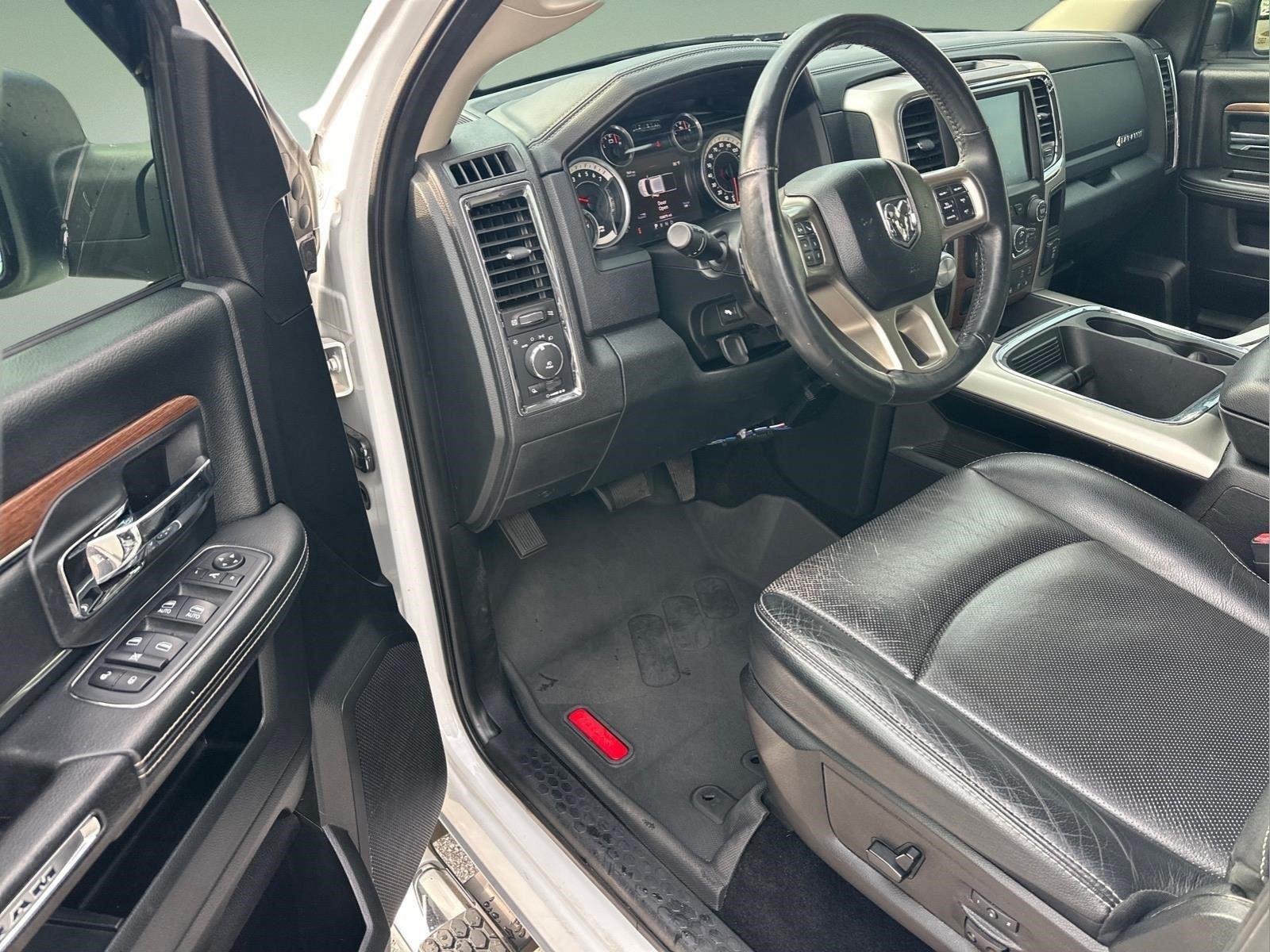 Used 2016 Bright White Clearcoat Ram Laramie image 14
