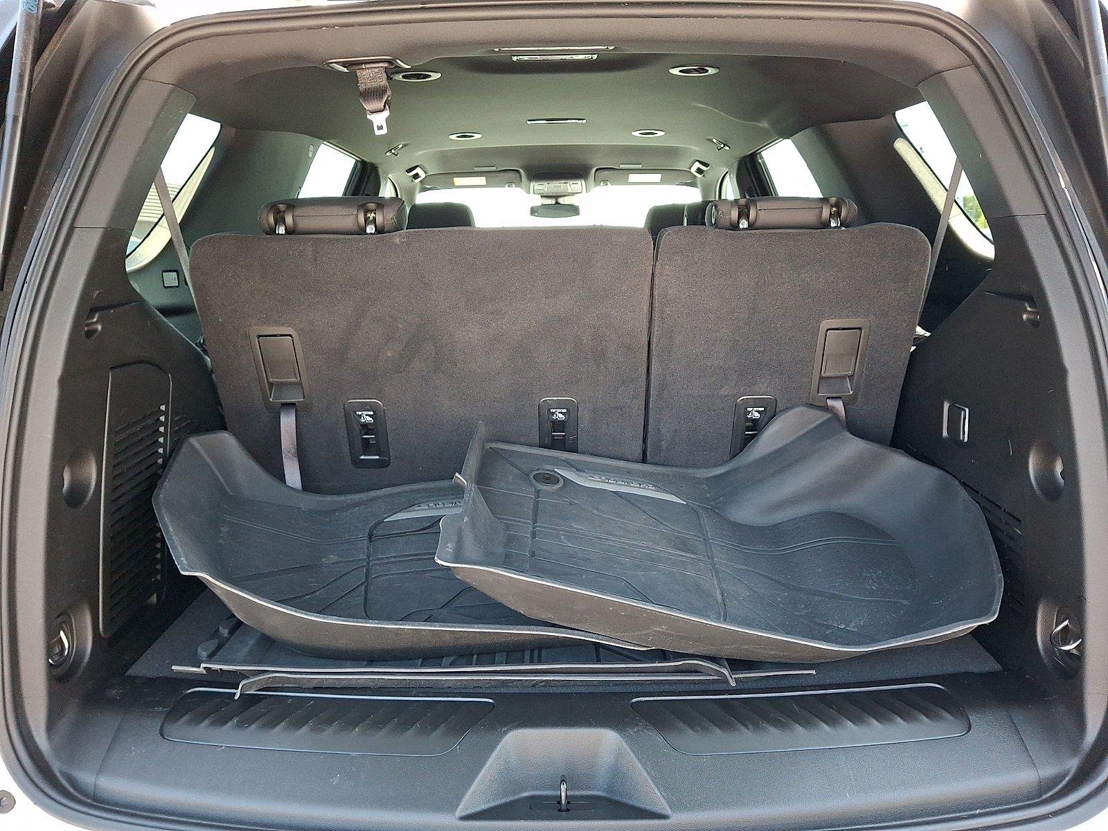 Used 2025 Summit White Chevrolet LS image 29