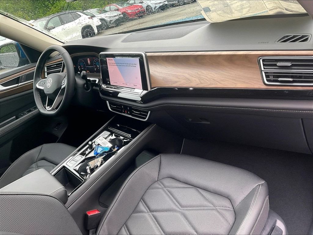 New 2026 Blue Volkswagen 2.0T SE w/Technology image 9