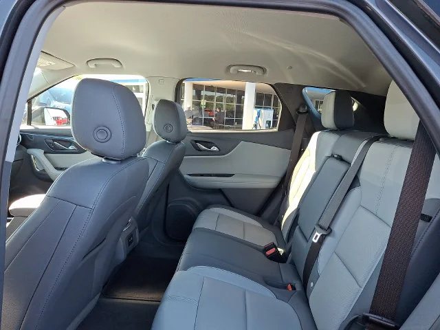 Used 2022 Gray Chevrolet LT image 10