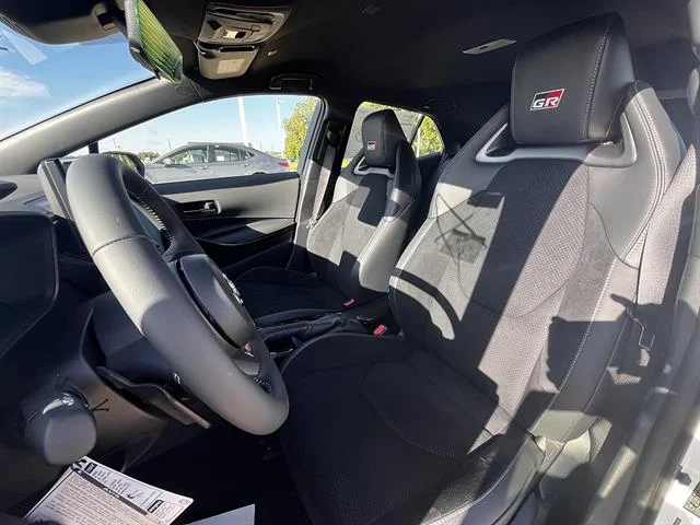 New 2026 Ice Cap Toyota Auto (Natl) image 8