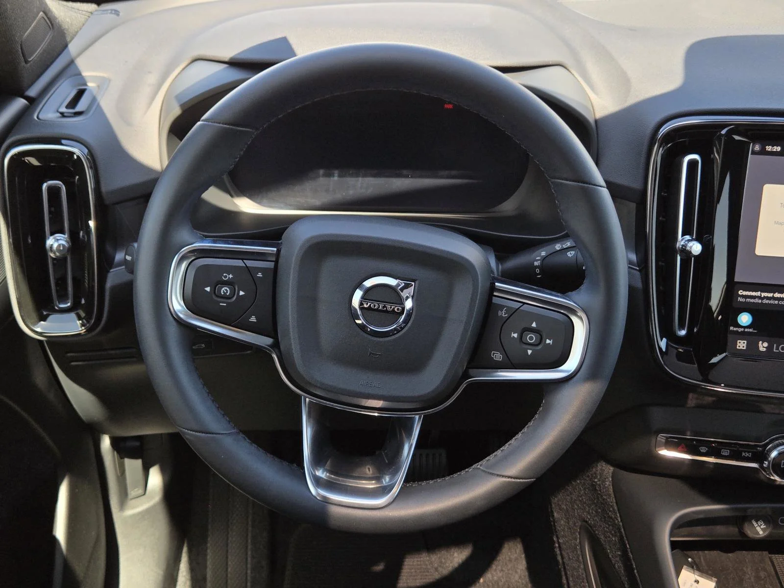 Used 2023 Thunder Gray Metallic Volvo Plus image 37