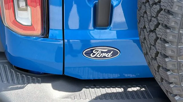 New 2026 Blue Ford Badlands image 13