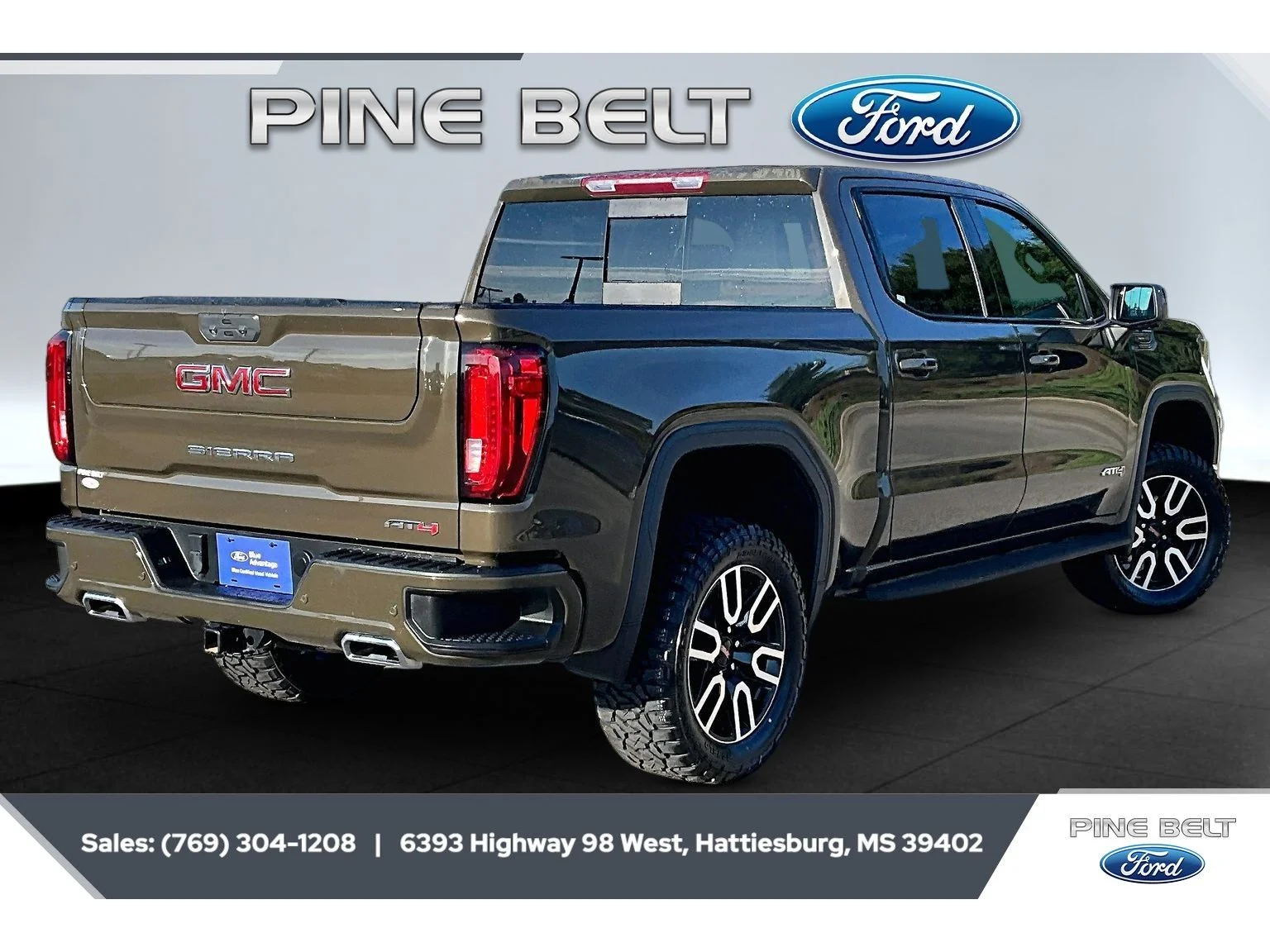 Used 2023 Deep Bronze Metallic GMC AT4 image 11