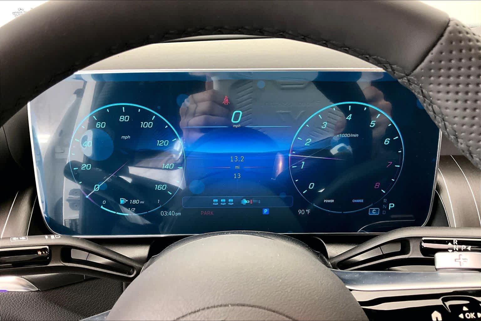 New 2026 Polar White Mercedes-Benz GLC 300 image 18