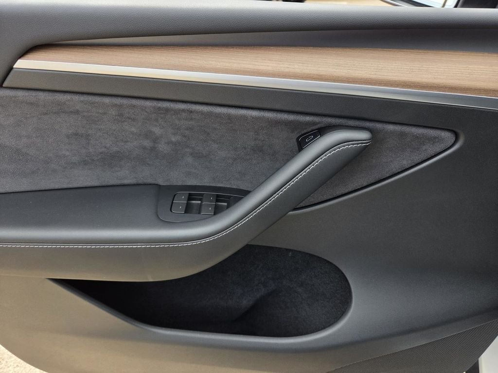 Used 2023 White Tesla Performance image 17