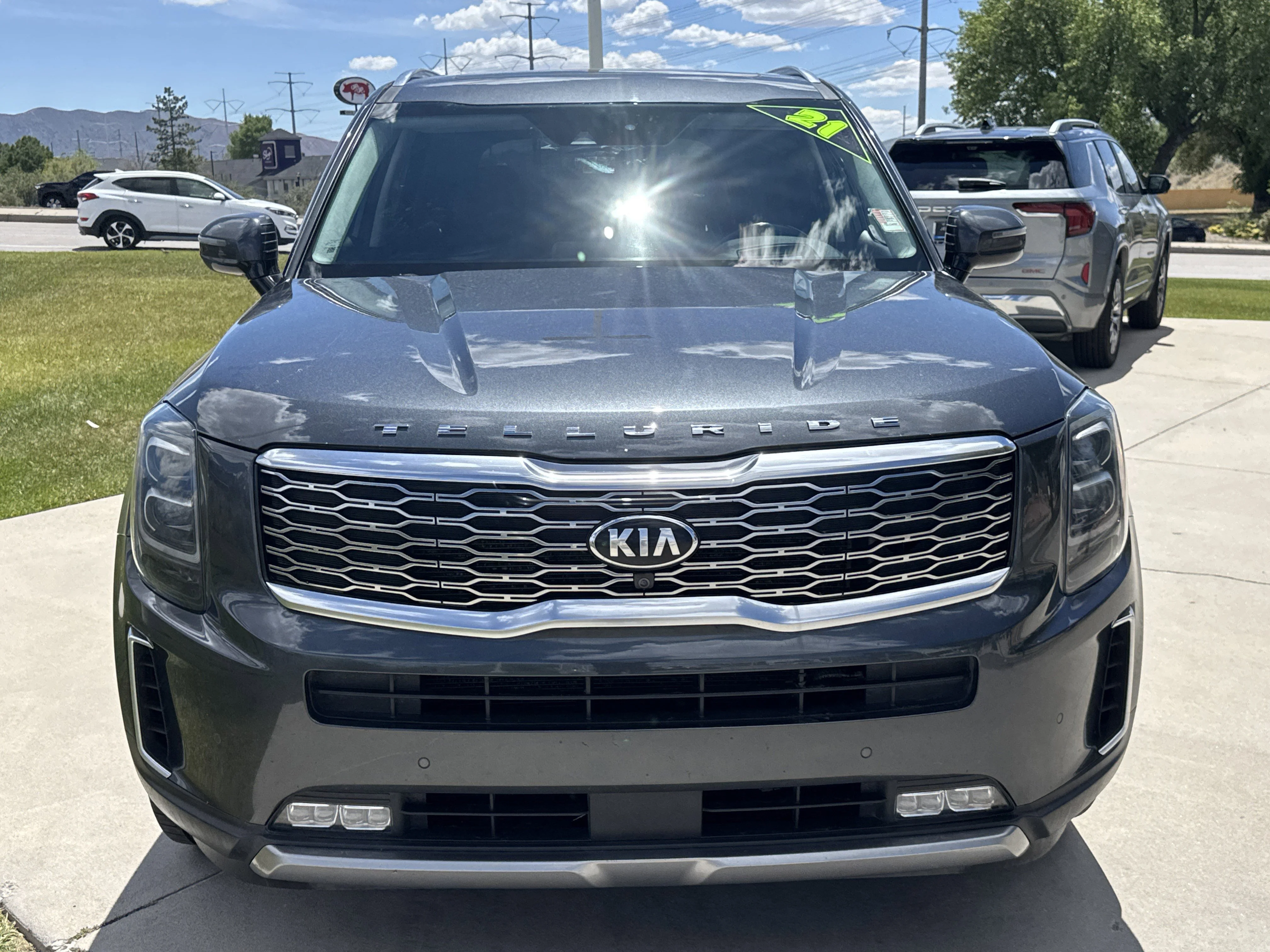 Used 2021 Gravity Gray Kia SX image 10