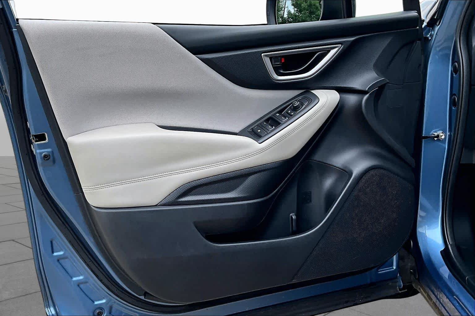Used 2023 Horizon Blue Pearl Subaru  image 21