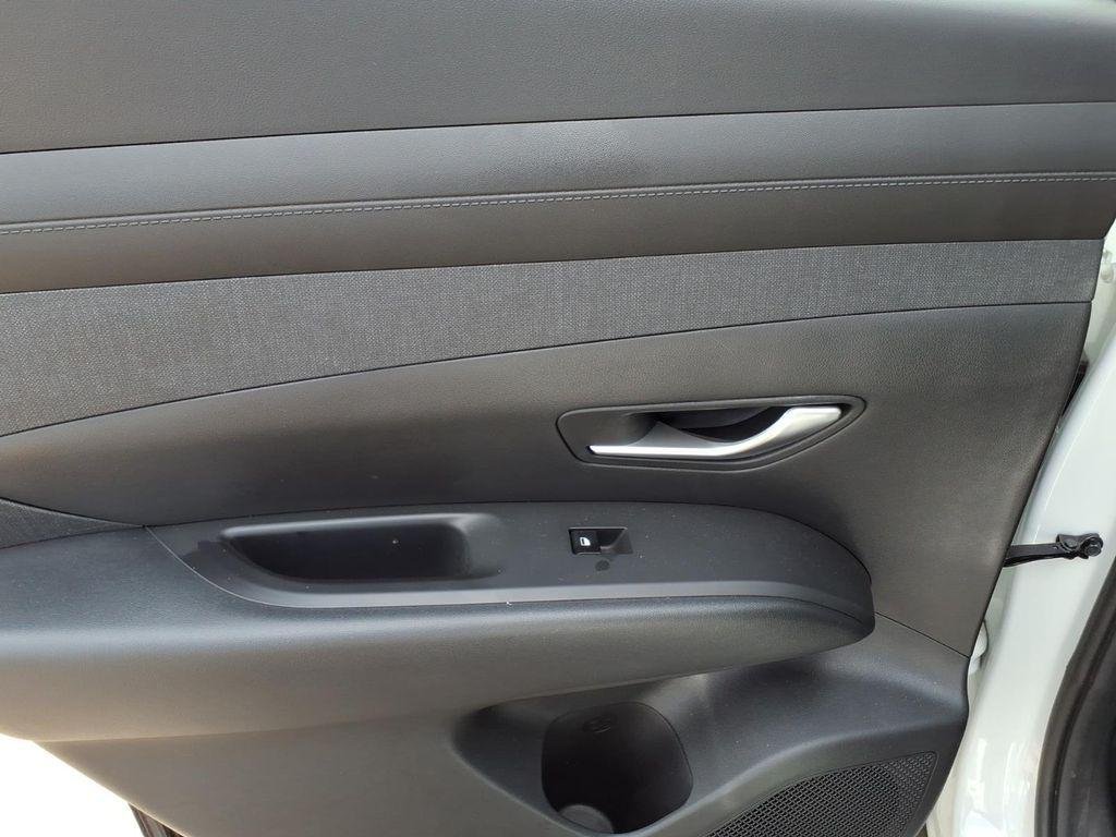 2025 Hyundai Tucson SEL Convenience - Photo 9
