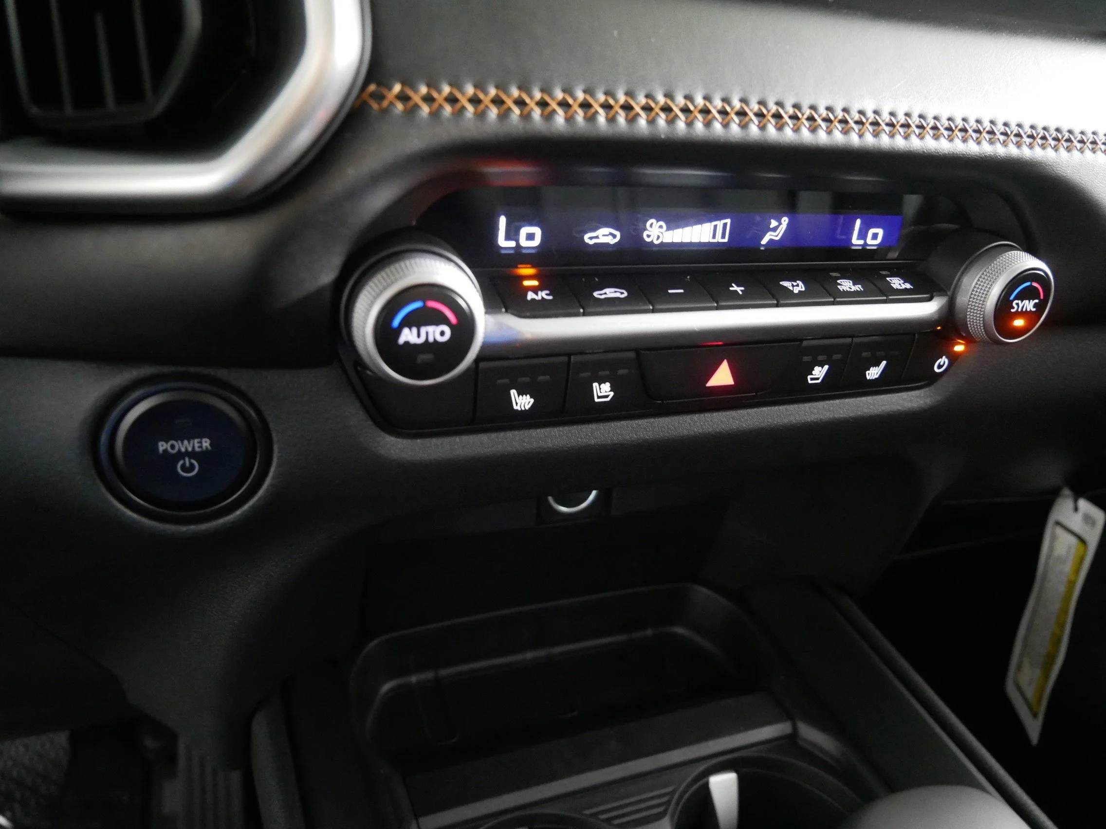New 2026 Wind Chill Pearl Mazda Premium image 7