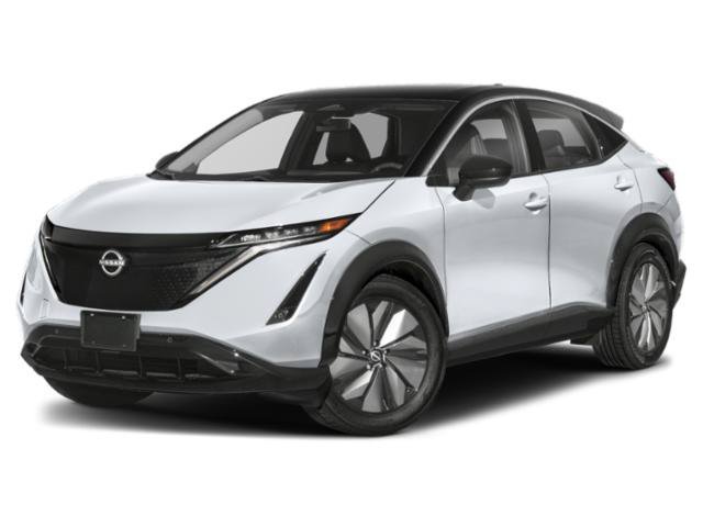 Used 2024 Everest White Pearl Tricoat/Black Diamond Pearl Nissan ENGAGE image 1