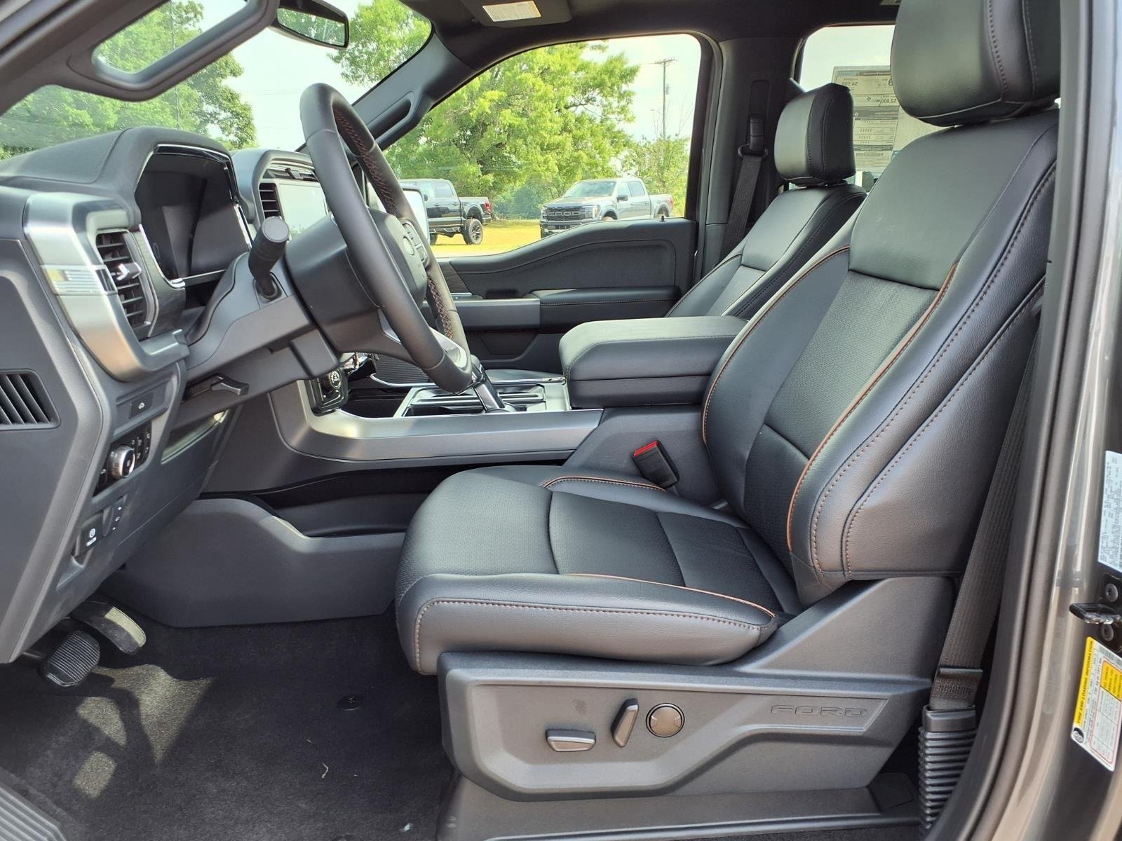 New 2026 Carbonized Gray Metallic Ford Lariat® image 21
