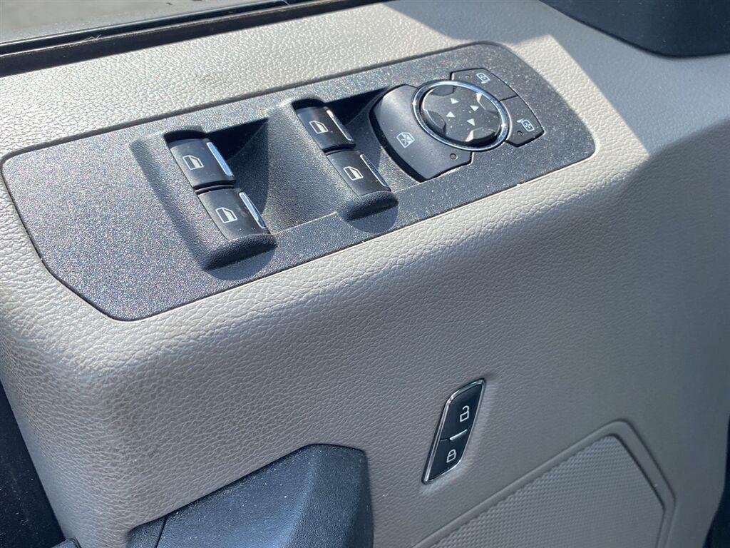 Used 2019 Agate Black Ford XL image 14