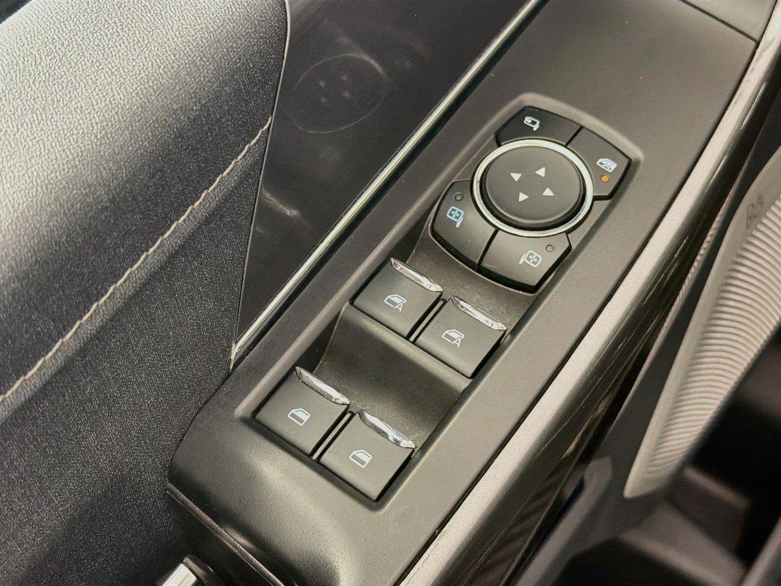 Used 2023 Agate Black Ford LARIAT image 23