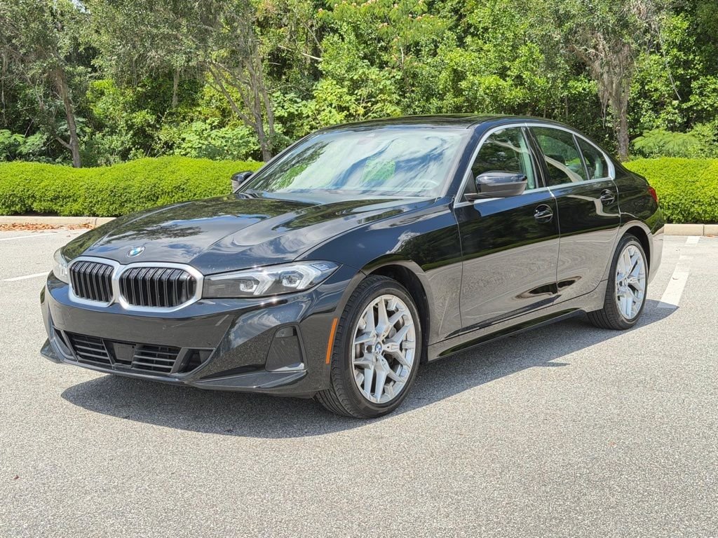 2025 BMW 3 Series 330i Sedan's photo
